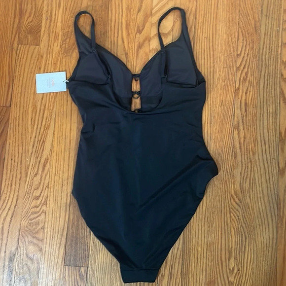 Andie The Romana One Piece swimsuit black size M NWT - Picture 5 of 9
